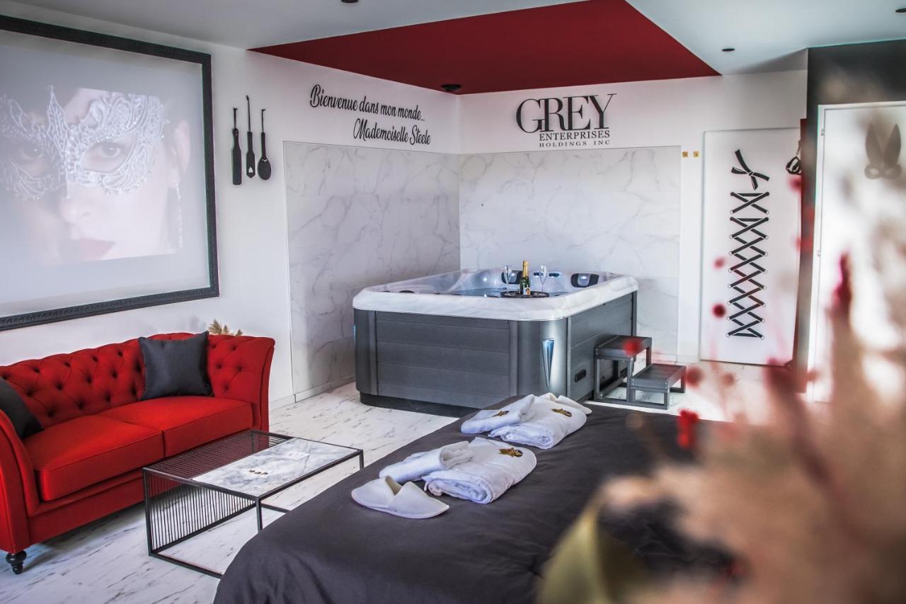 Very Good Trip chambre avec jacuzzi Staple Exterior foto